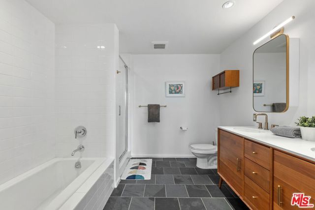 1155 S Grand Avenue 808, Los Angeles, CA 90015
