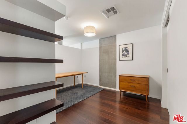 1155 S Grand Avenue 808, Los Angeles, CA 90015