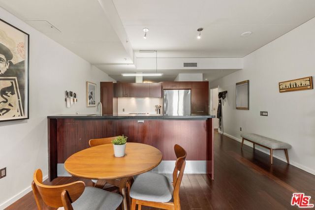 1155 S Grand Avenue 808, Los Angeles, CA 90015