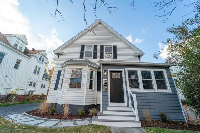 72 Florence St 1, Worcester, MA 01603