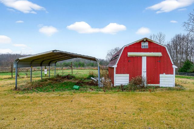 850 Wesley Chapel Rd, Sparta, TN 38583