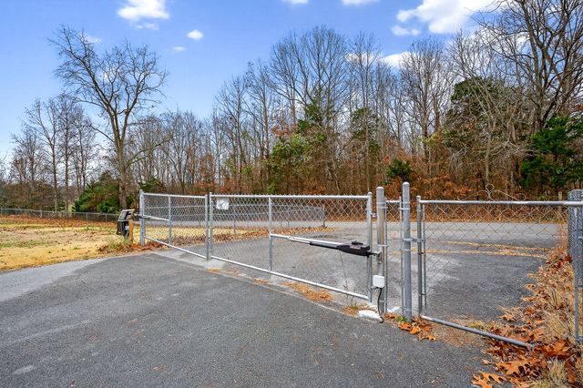 850 Wesley Chapel Rd, Sparta, TN 38583