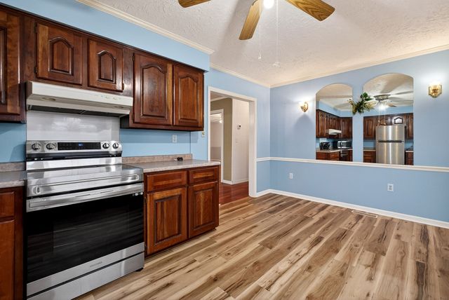 850 Wesley Chapel Rd, Sparta, TN 38583