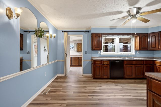 850 Wesley Chapel Rd, Sparta, TN 38583