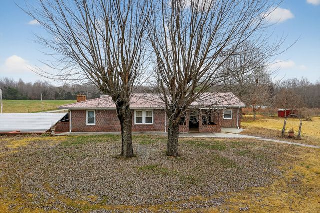 850 Wesley Chapel Rd, Sparta, TN 38583