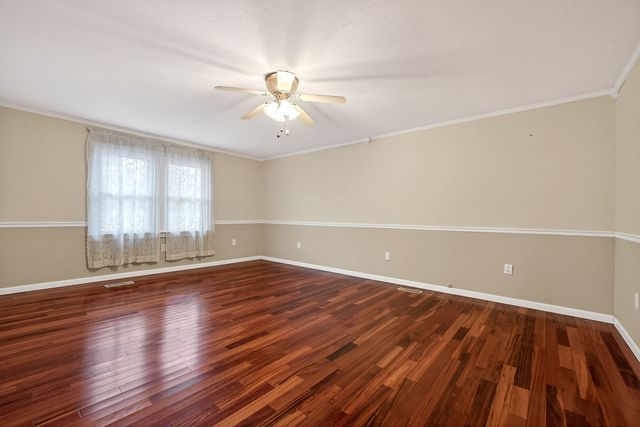 850 Wesley Chapel Rd, Sparta, TN 38583