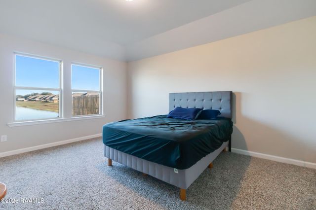 108 Chesson Hill Drive, Broussard, LA 70518