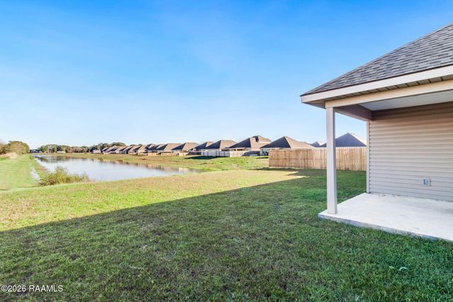 108 Chesson Hill Drive, Broussard, LA 70518