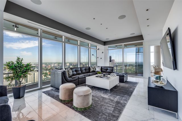 1918 Olive Street 3601, Dallas, TX 75201