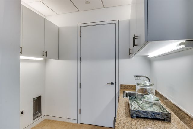 1918 Olive Street 3601, Dallas, TX 75201