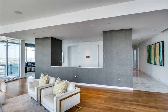 1918 Olive Street 3601, Dallas, TX 75201