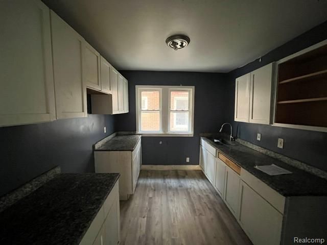 16211 Princeton Street, Detroit, MI 48221