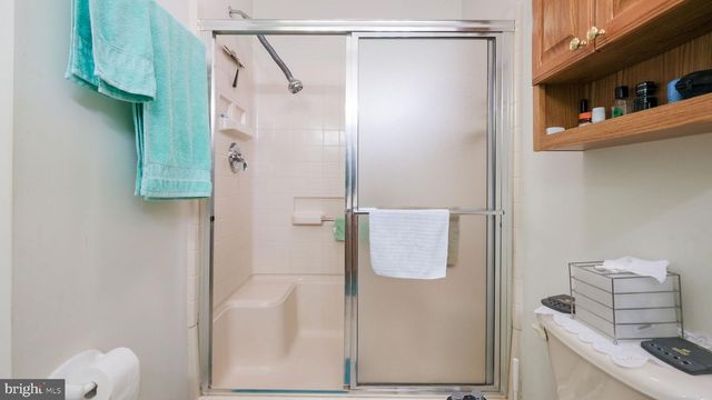 627 BELLFLOWER RD, Langhorne, PA 19047