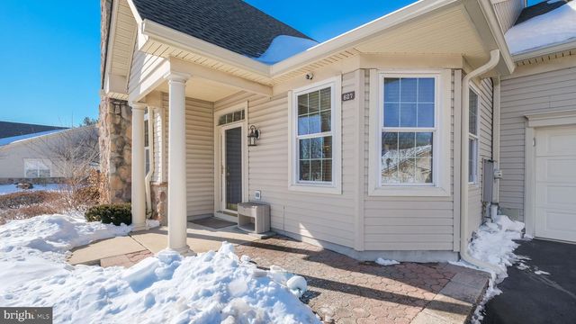 627 BELLFLOWER RD, Langhorne, PA 19047