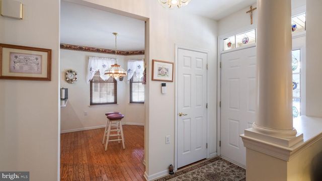 627 BELLFLOWER RD, Langhorne, PA 19047