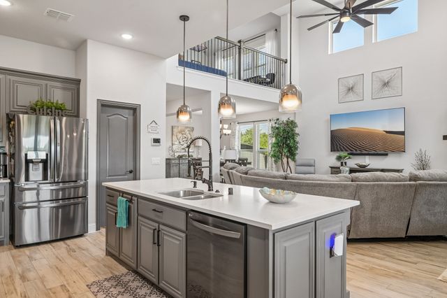 1914 Winter Court, Midlothian, TX 76065