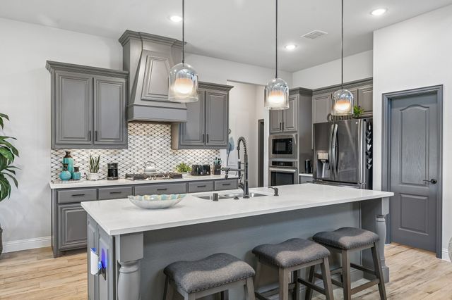 1914 Winter Court, Midlothian, TX 76065