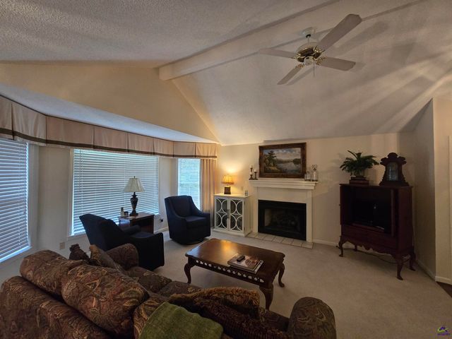 206 Echo Lane, Warner Robins, GA 31088