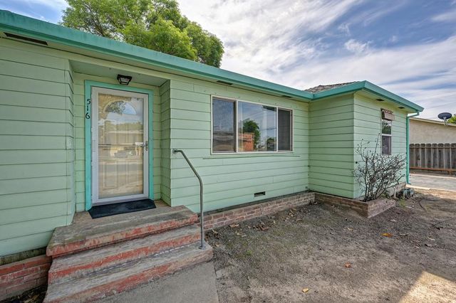 516 Acacia Ave, Manteca, CA 95336