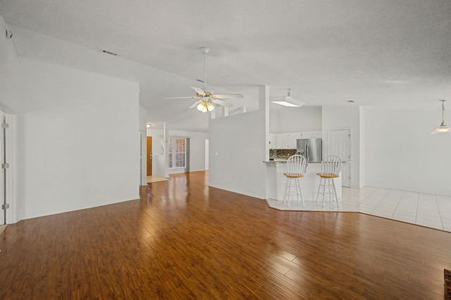 415 Whirlaway Court, Crestview, FL 32539