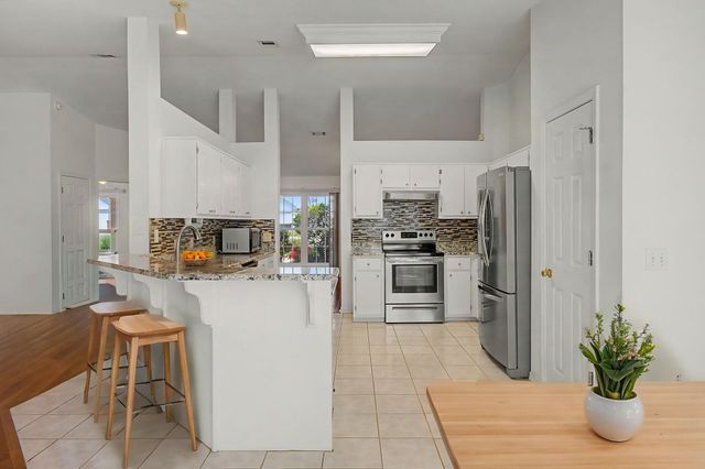 415 Whirlaway Court, Crestview, FL 32539