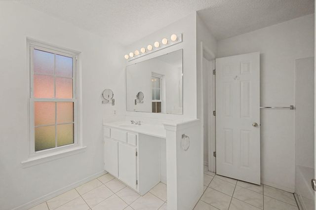 415 Whirlaway Court, Crestview, FL 32539