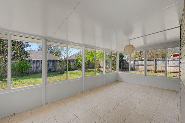 415 Whirlaway Court, Crestview, FL 32539