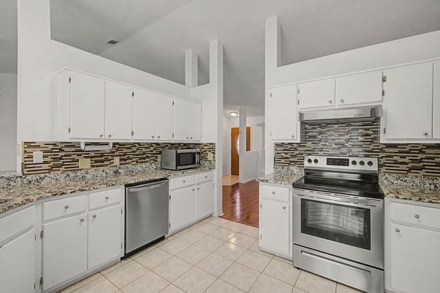 415 Whirlaway Court, Crestview, FL 32539