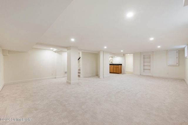 2325 Carolina Ave, Louisville, KY 40205