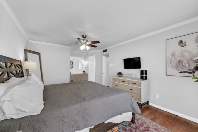 10588 High Hollows Drive 281, Dallas, TX 75230