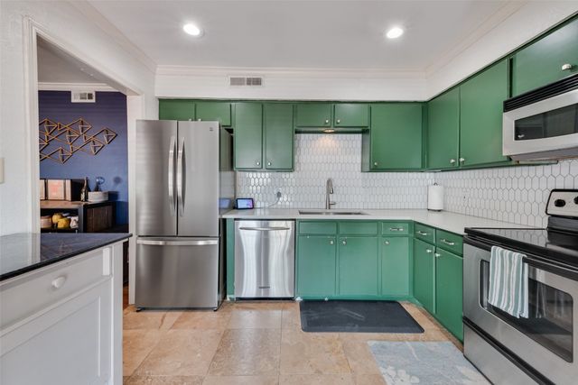 10588 High Hollows Drive 281, Dallas, TX 75230