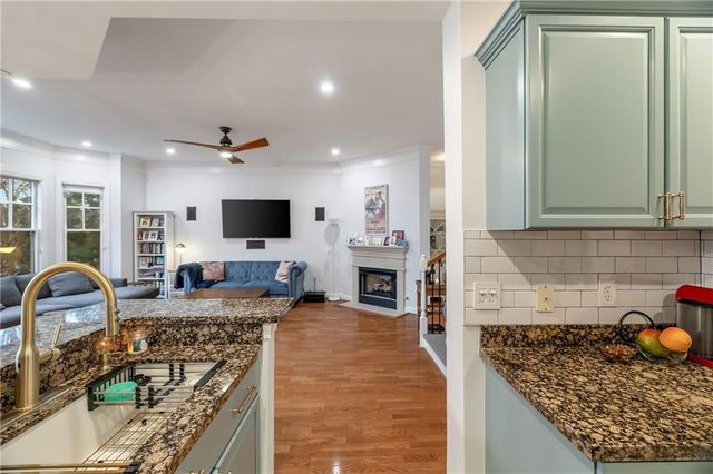 850 Piedmont NE Avenue 3323, Atlanta, GA 30308