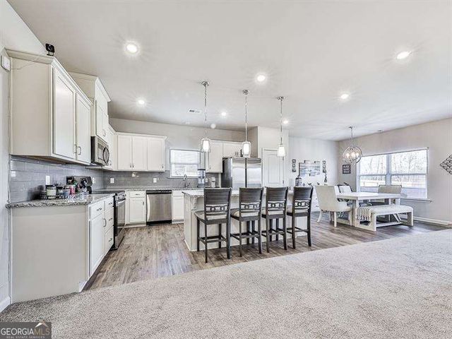 652 Summerfield Lane NW, Cartersville, GA 30120