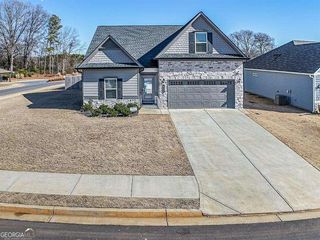 652 Summerfield Lane NW, Cartersville, GA 30120