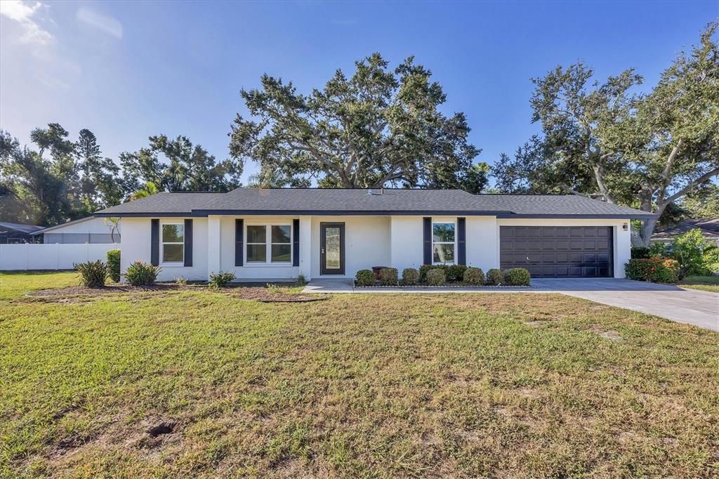 7953 CYPRESS LAKE DRIVE, Sarasota, FL 34243