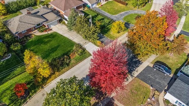 31 E Washington Boulevard, Lombard, IL 60148