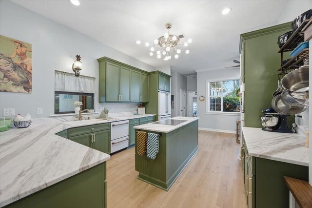 915 N CROOKED LAKE DRIVE, Babson Park, FL 33827