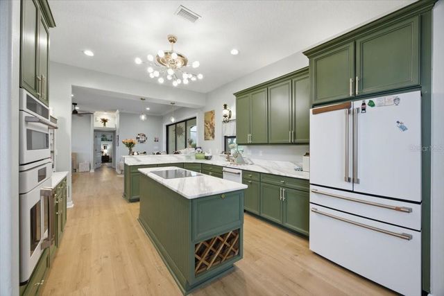 915 N CROOKED LAKE DRIVE, Babson Park, FL 33827