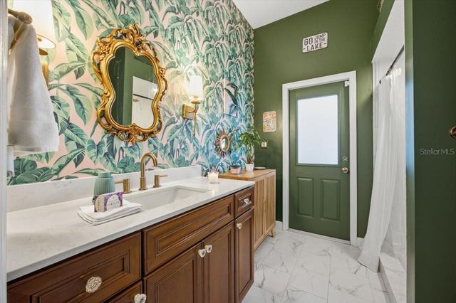 915 N CROOKED LAKE DRIVE, Babson Park, FL 33827
