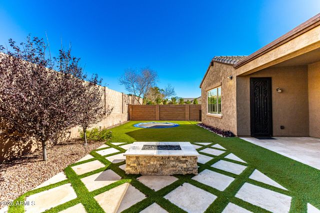 10636 E STEARN Avenue, Mesa, AZ 85212