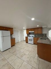 34 Franklin Ave 11, Revere, MA 02151
