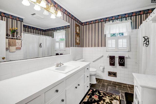 16 Cedar Drive, Lugoff, SC 29078