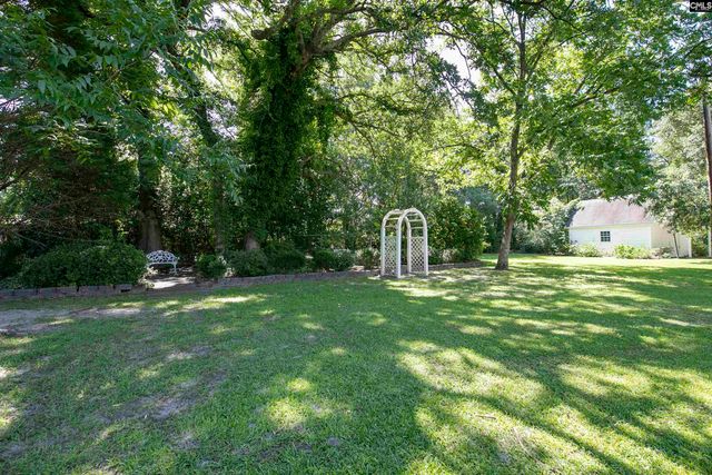 16 Cedar Drive, Lugoff, SC 29078