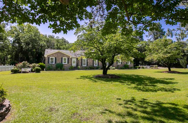 16 Cedar Drive, Lugoff, SC 29078