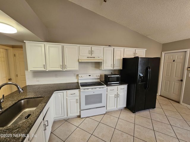 2805 UNISON Court, Middleburg, FL 32068