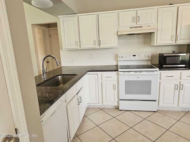 2805 UNISON Court, Middleburg, FL 32068