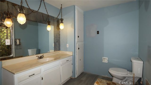 341 Lake Street, Clearlake Oaks, CA 95423