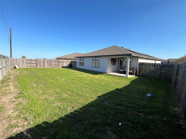 827 Teal Moon Drive, Rosharon, TX 77583