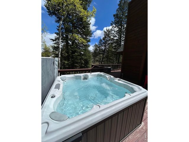 1655 Black Squirrel Dr, Estes Park, CO 80517