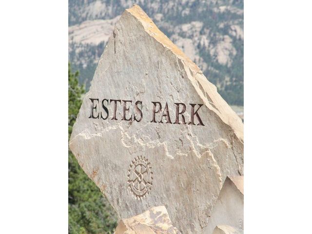 1655 Black Squirrel Dr, Estes Park, CO 80517